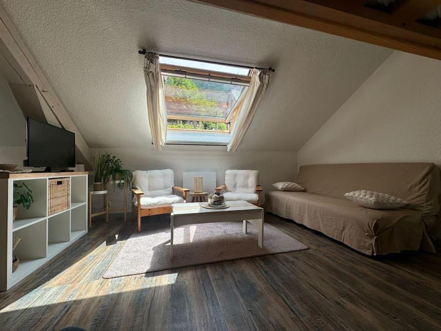 L'Escapade Montagneuse Appartement Eaux-Bonnes Buitenkant foto