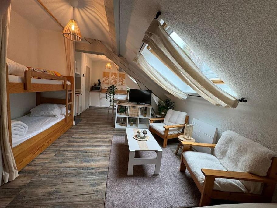 L'Escapade Montagneuse Appartement Eaux-Bonnes Buitenkant foto
